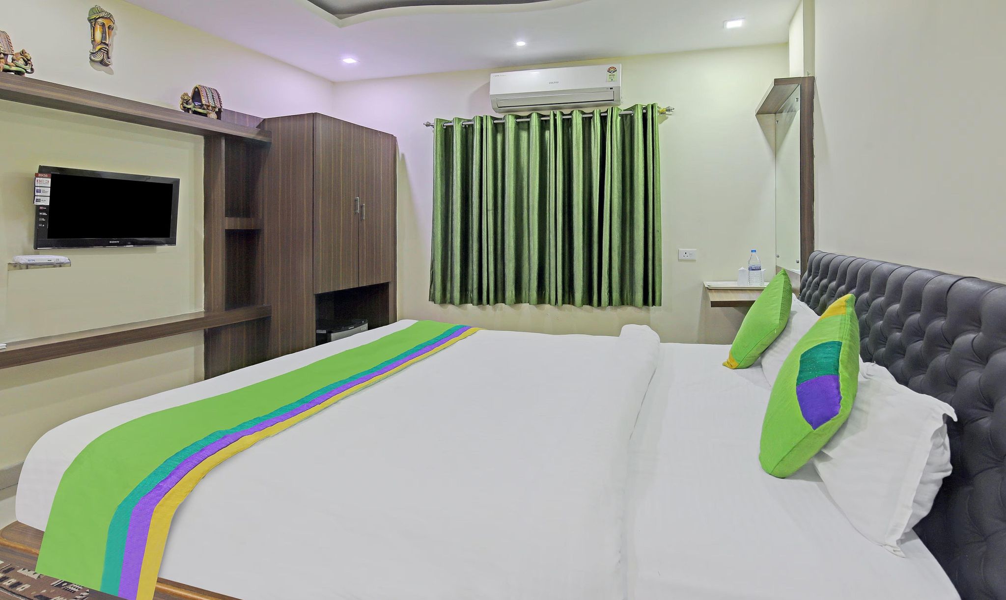 Treebo Archie Regency Standard Double Room 7