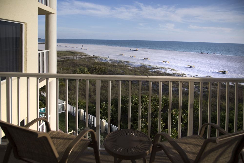Sunset Vistas Two Bedroom Beachfront Suites Suite, 2 Bedrooms (Directly facing Gulf of Mexico) 7