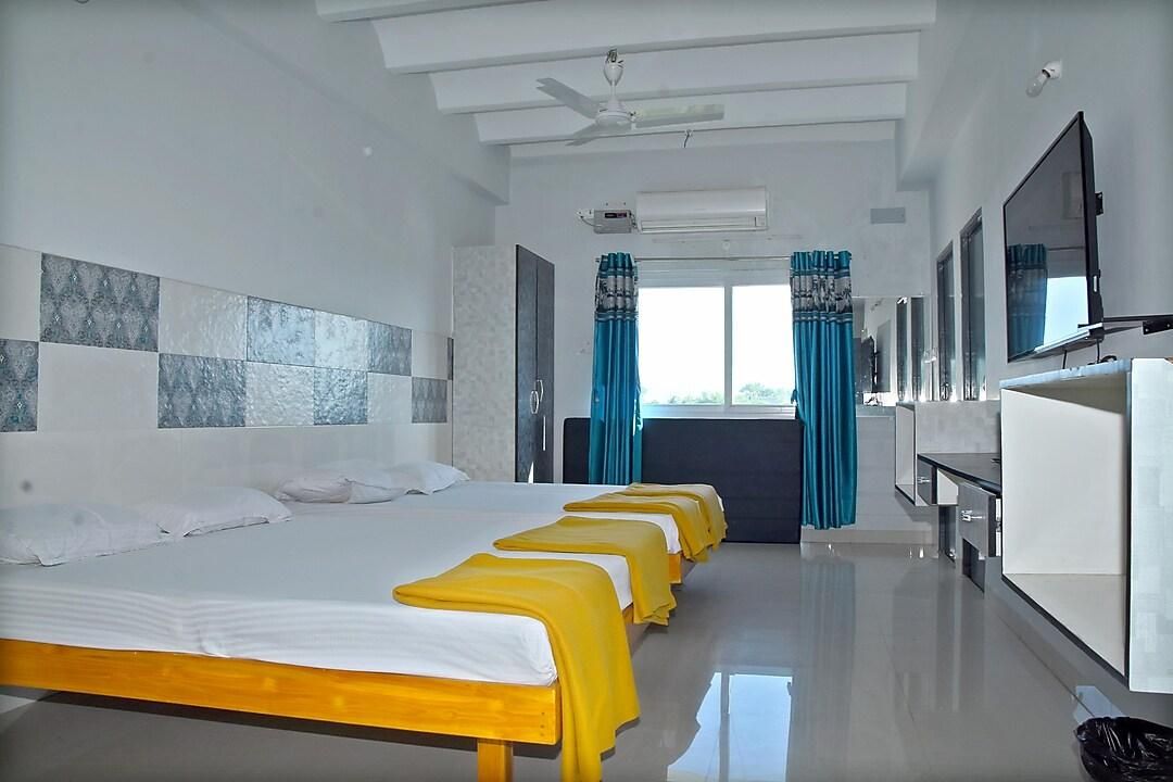 Deluxe Quadruple Room