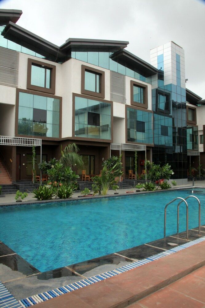 undefined Vinnca Krishna Park Hotel 3