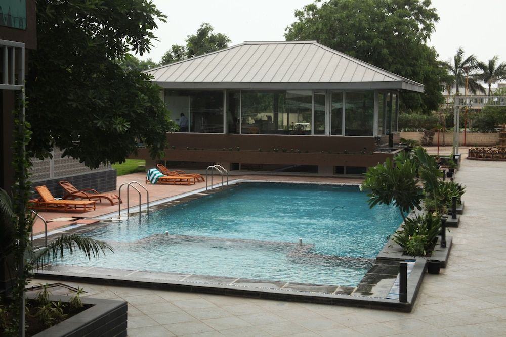 undefined Vinnca Krishna Park Hotel 7