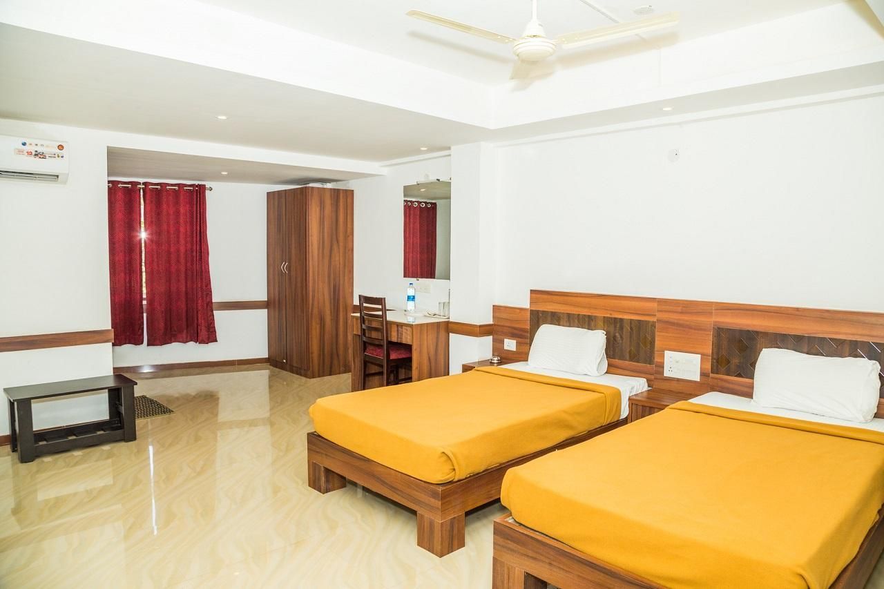 SAI ARYA LODGING & HALL Double Room