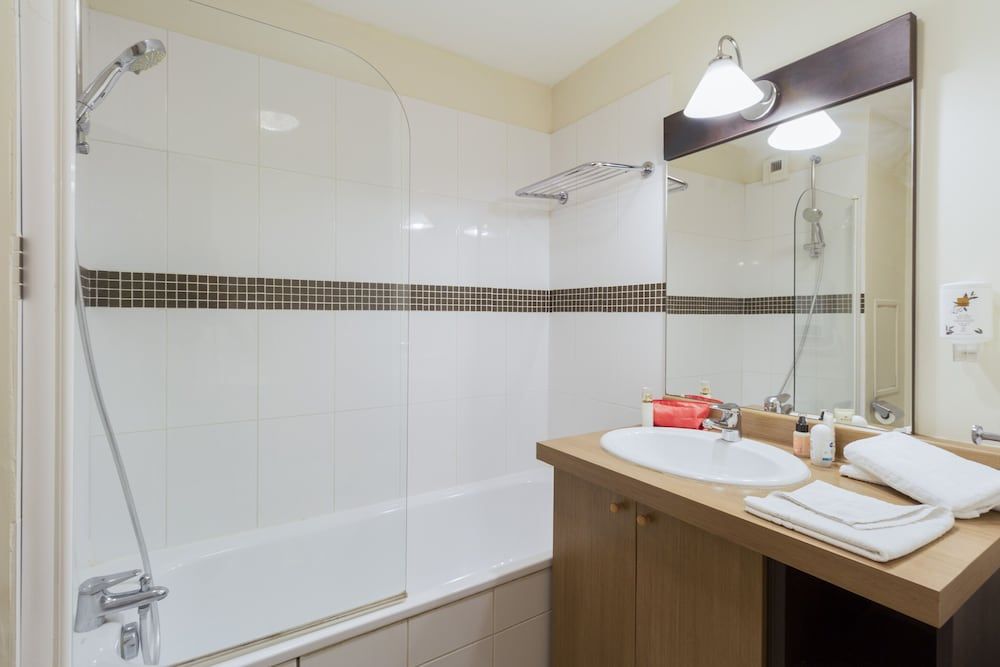 Appart'Hotel Garden & City Rousset Standard Studio (for 2) 4