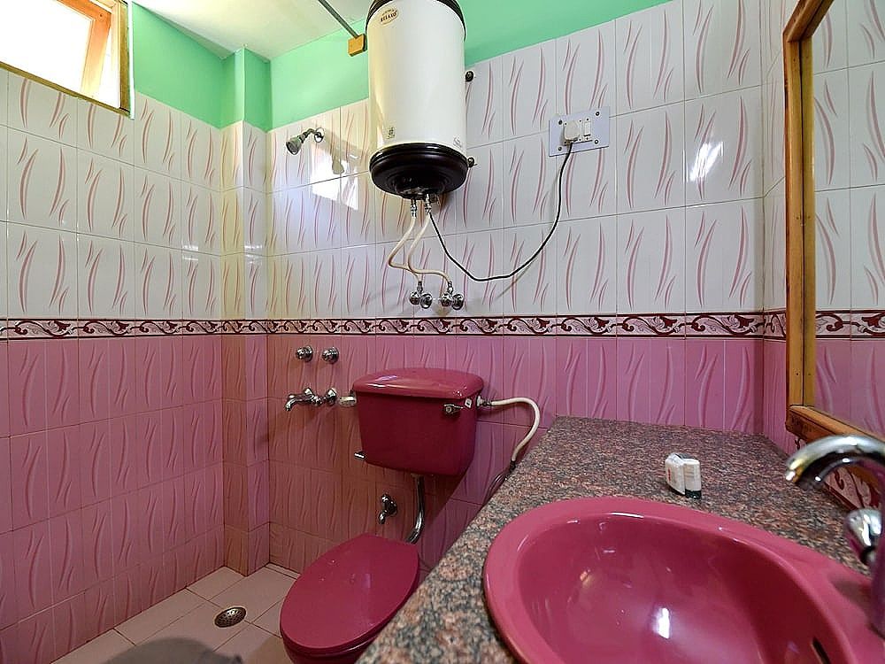 undefined OYO 13457 Home Luxury Stay Hills Hampta Pass 8