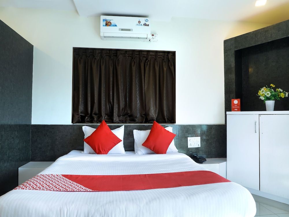 undefined OYO 12209 Hotel Anupama 4