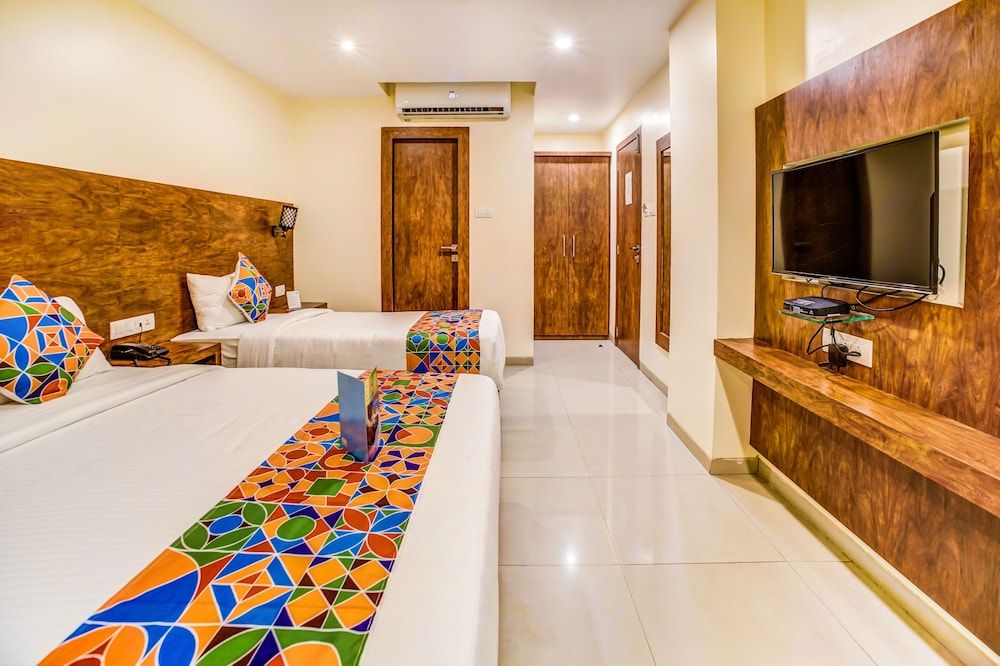 undefined FabHotel Adlon International 10