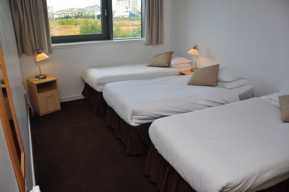 Ocean Serviced Apartments Family Apartment, 2 Bedrooms 2