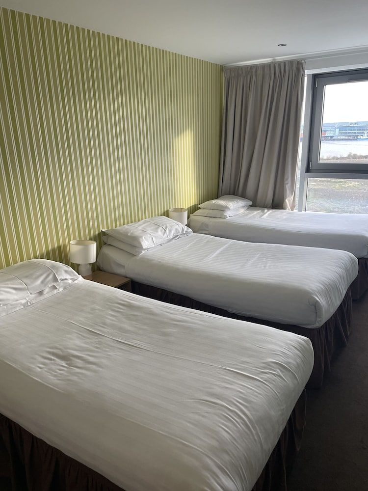 Ocean Serviced Apartments Family Apartment, 2 Bedrooms 5