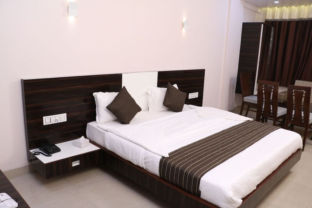 undefined Hotel Regency Vasai 5