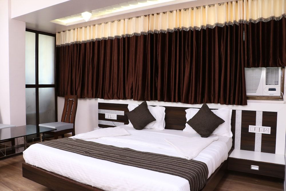 undefined Hotel Regency Vasai 3