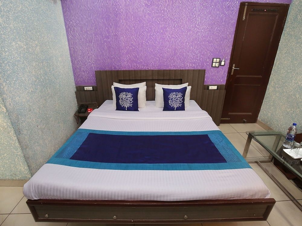 OYO 9808 Hotel Prem Sagar Double or Twin Room