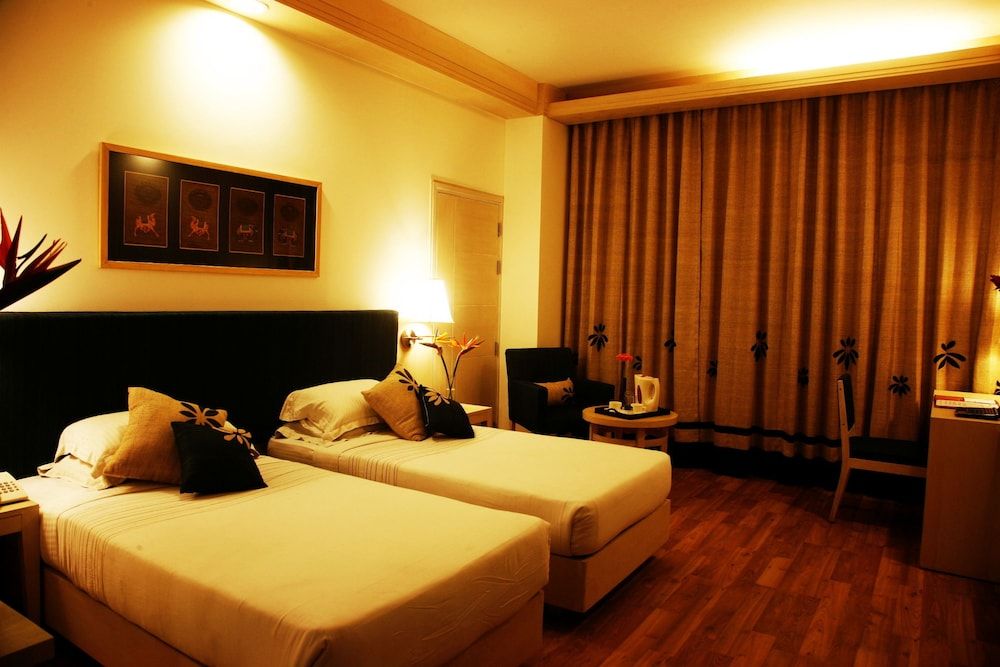 TreeHouse Hotel Club & Spa Premiere Room 3