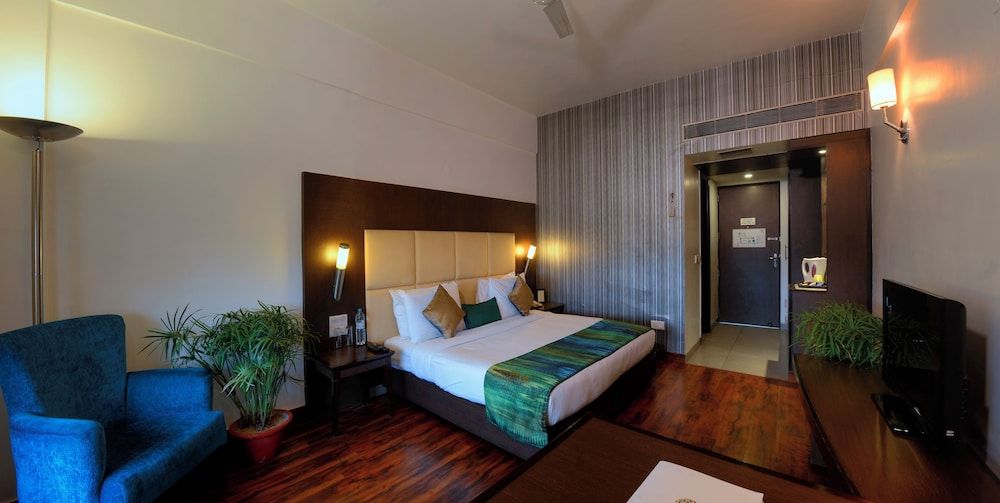 TreeHouse Hotel Club & Spa Premiere Room 2