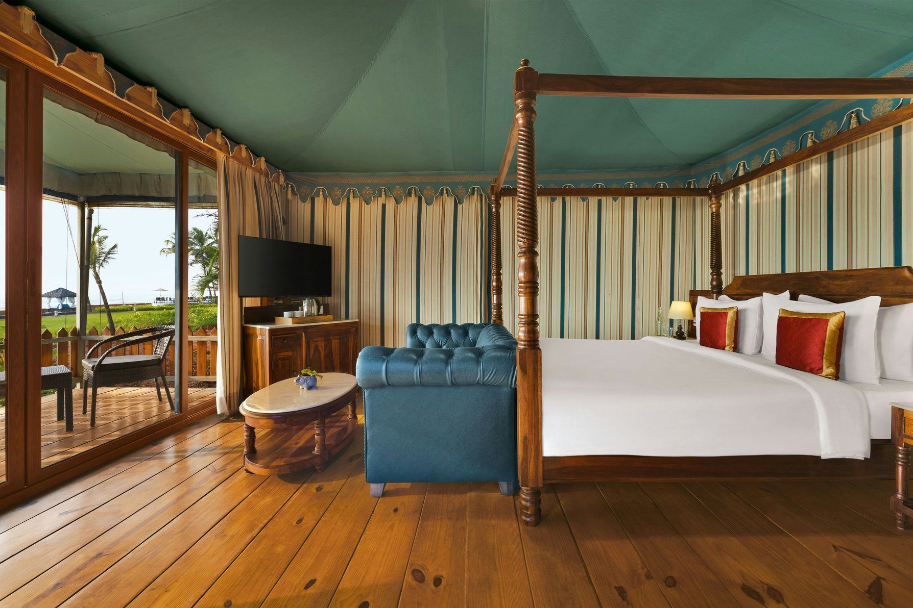 Fern Sea View Tent Bedroom - Balcony