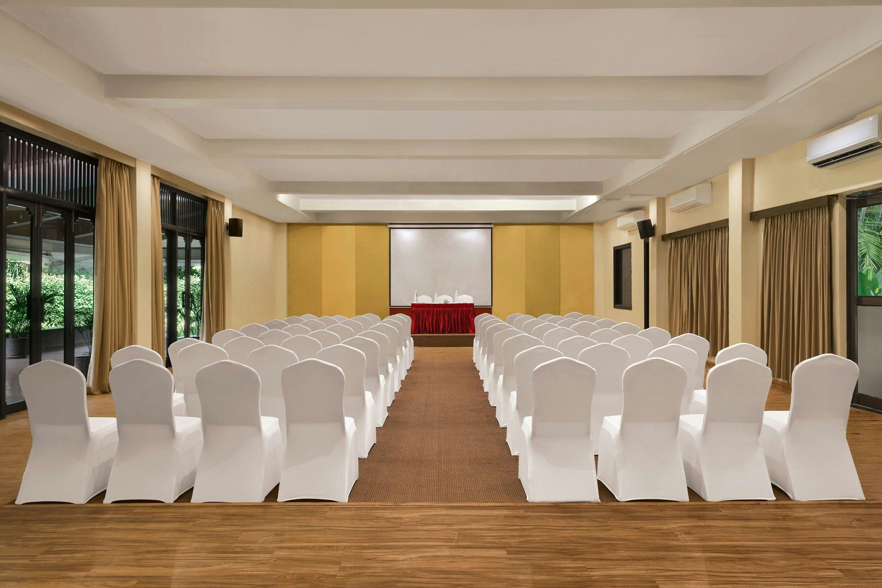 Pacific Banquet Hall - Theater Seating