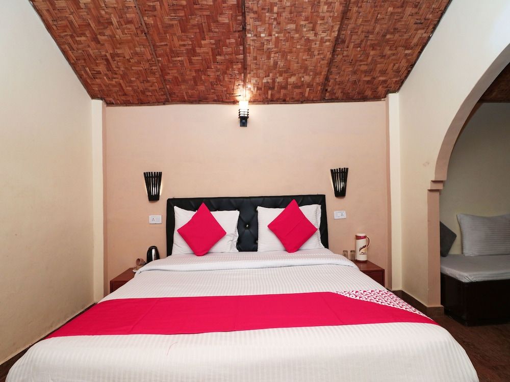 OYO 9445 Bagheera Jungle Retreat Deluxe Double or Twin Room 5