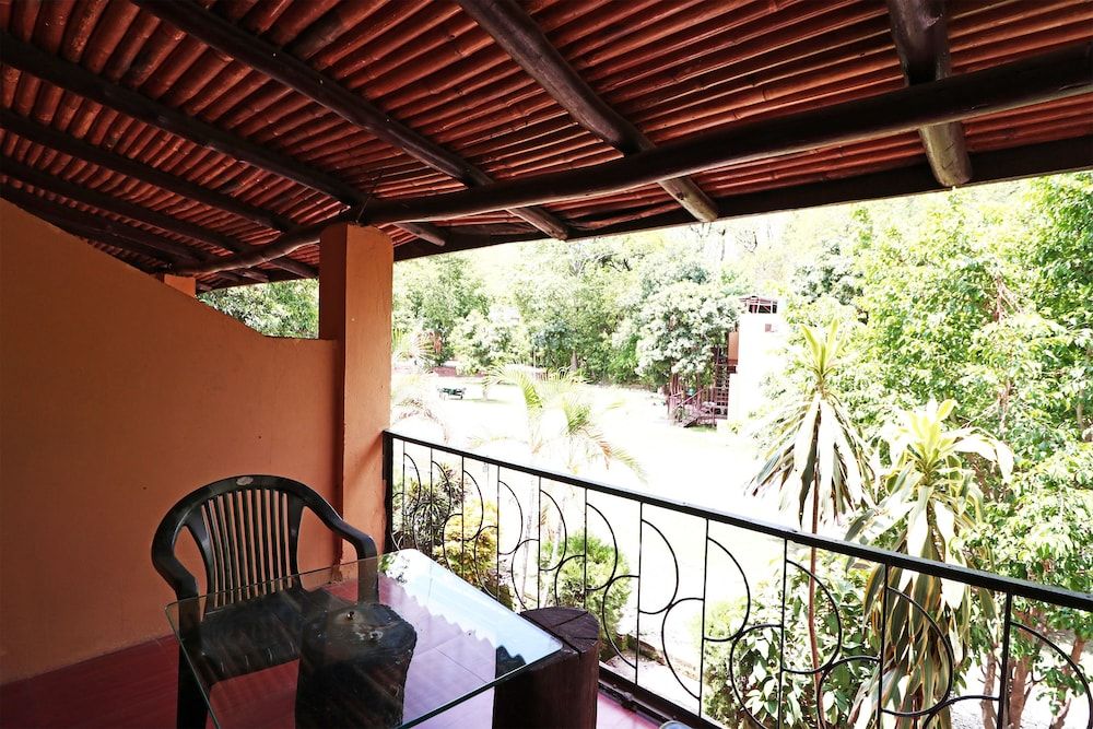 OYO 9445 Bagheera Jungle Retreat Standard Double or Twin Room, 1 Twin Bed, Non Smoking 19