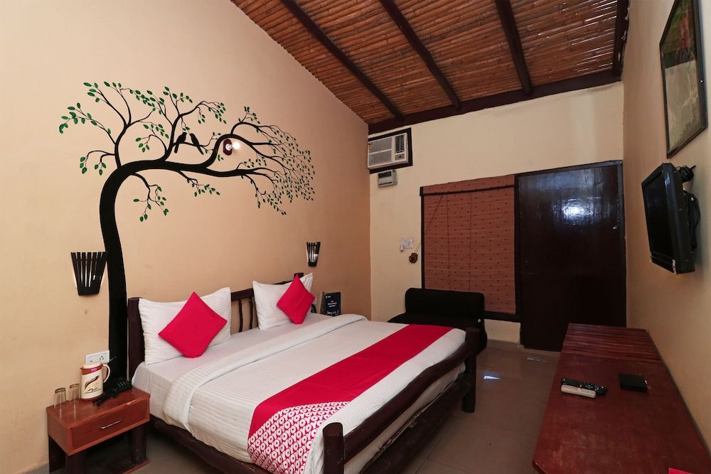OYO 9445 Bagheera Jungle Retreat Standard Double or Twin Room, 1 Twin Bed, Non Smoking 9
