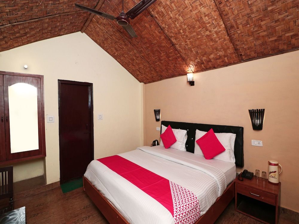 OYO 9445 Bagheera Jungle Retreat Deluxe Double or Twin Room 2