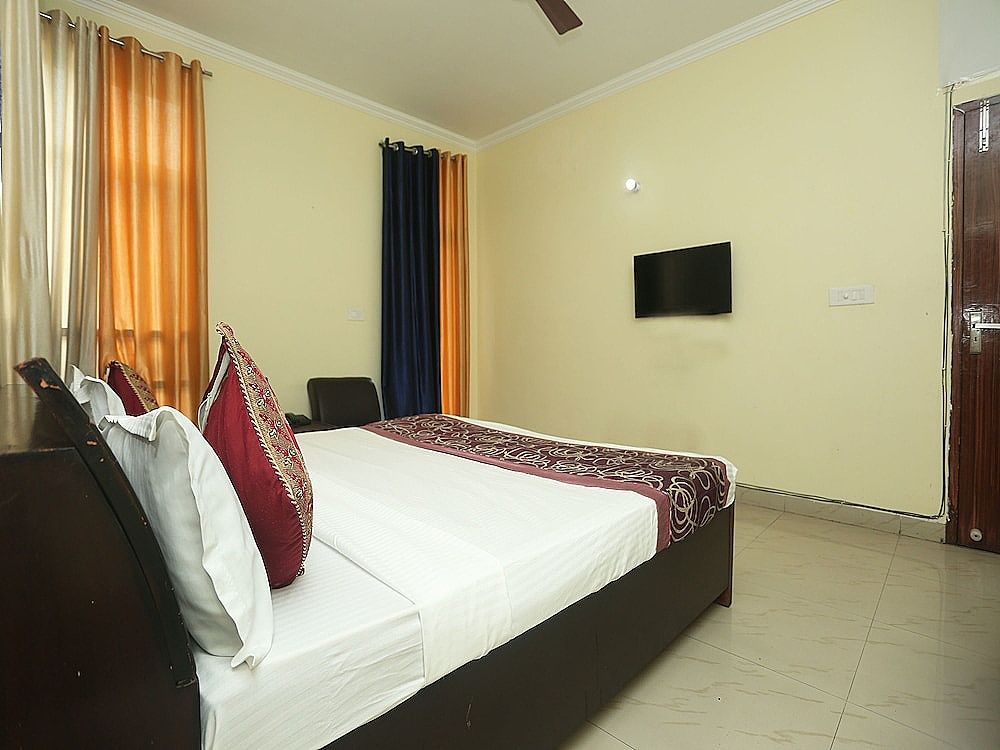 undefined OYO 5285 Apartment Impact Associates 7
