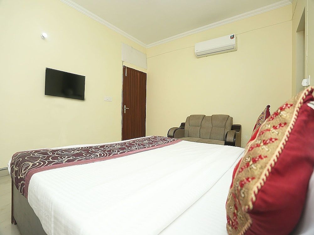 undefined OYO 5285 Apartment Impact Associates 6