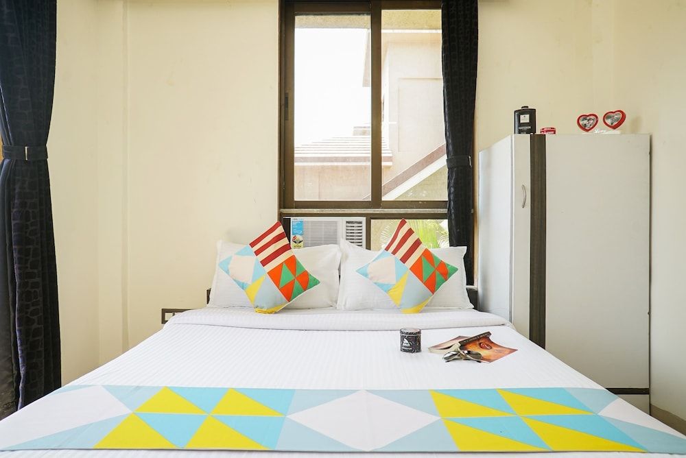 OYO 22738 Home Gorgeous 4BHK Lonavala Double or Twin Room 8