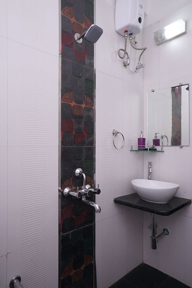 OYO 22738 Home Gorgeous 4BHK Lonavala Double or Twin Room 15