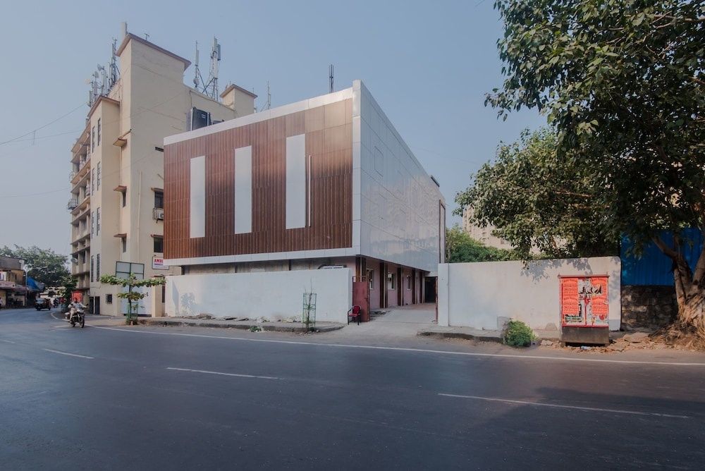 undefined OYO 10166 Hotel D69 Residency 3