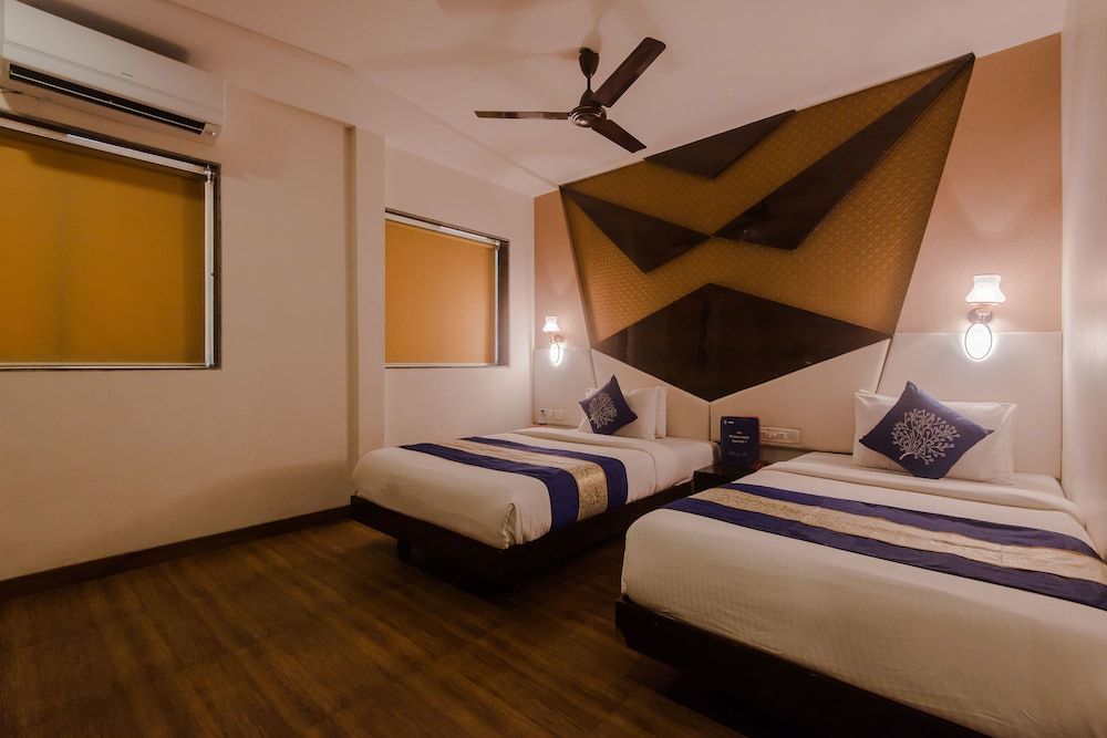 OYO 10166 Hotel D69 Residency Double or Twin Room 5