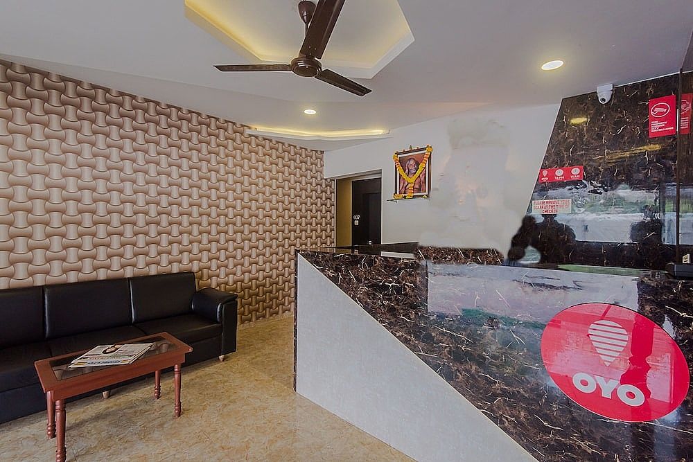 undefined OYO 10166 Hotel D69 Residency 5