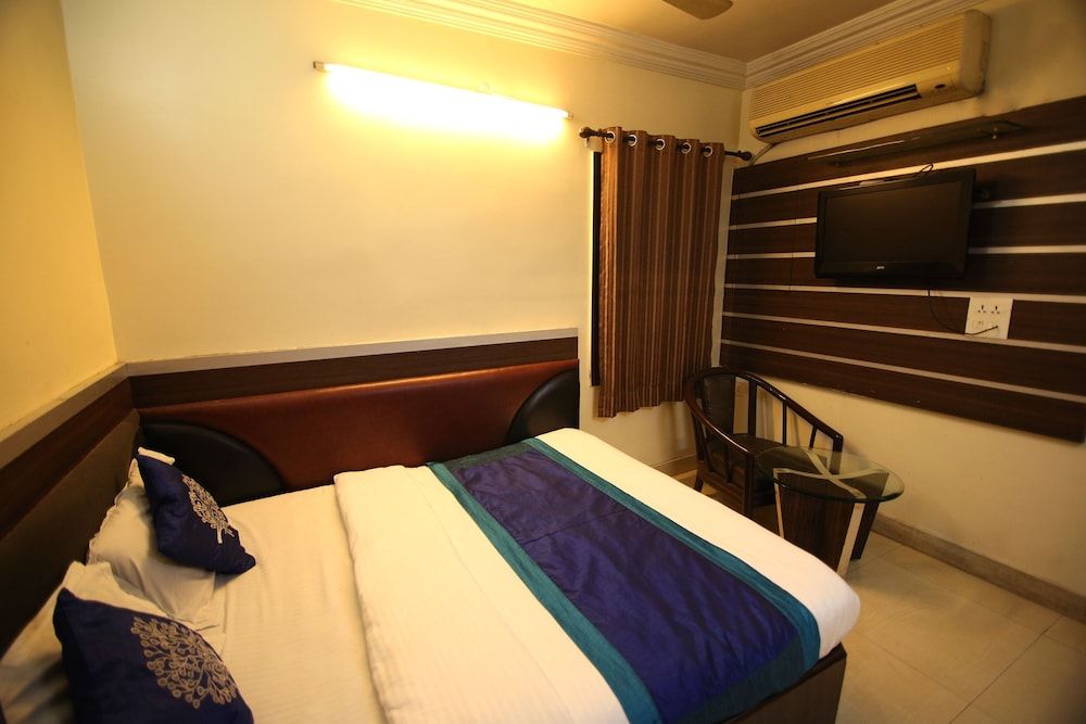 OYO 9095 Hotel Kanishka Double or Twin Room 17