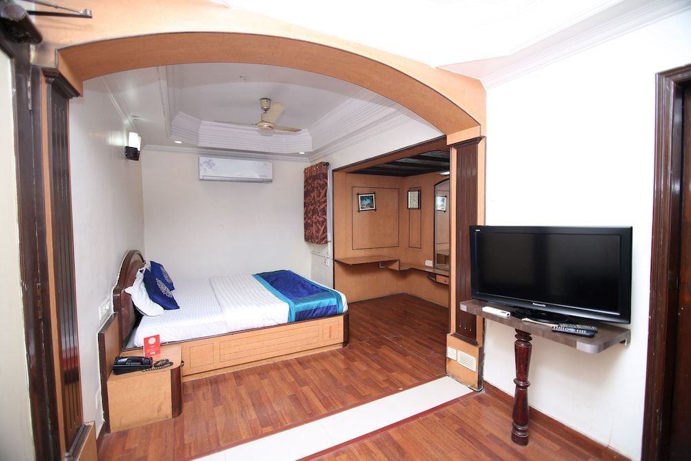 OYO 9095 Hotel Kanishka Double or Twin Room 16