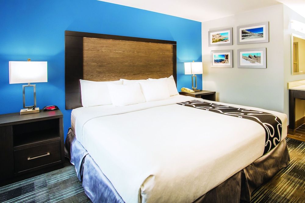 Room, 1 King Bed, Accessible, Non Smoking