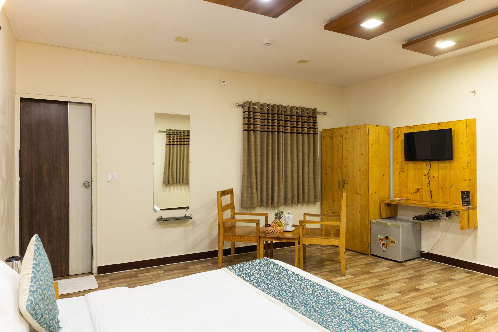 Standard Deluxe Room