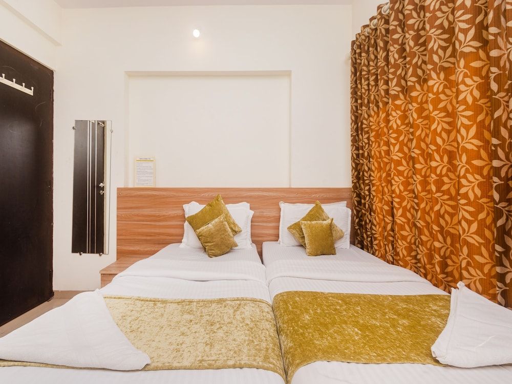 TULIIPSTAYS - Kanjurmarg Pluto Suncity Standard Room 6