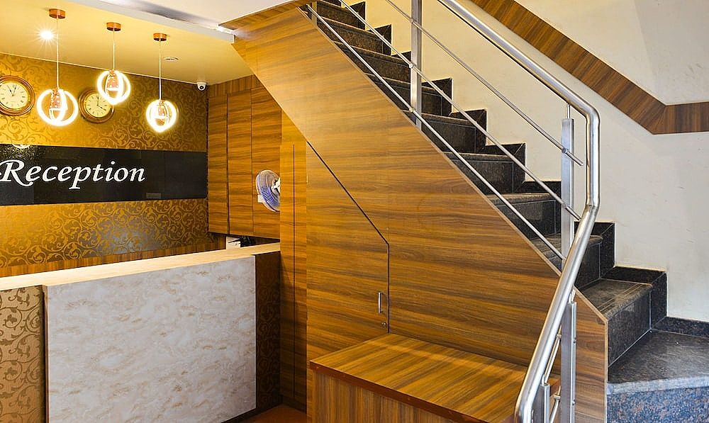 Aster Hotel