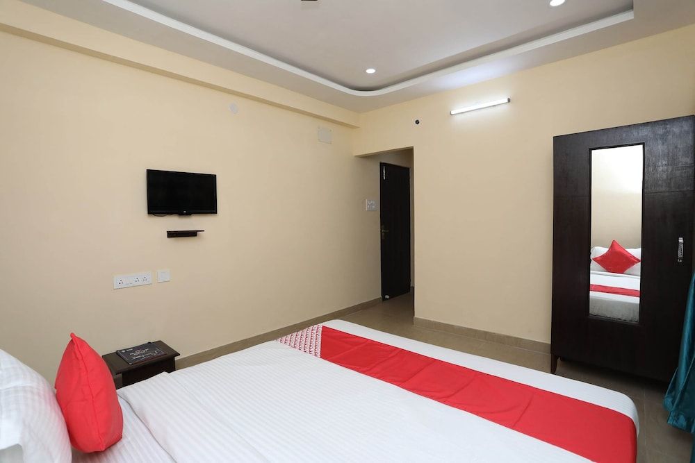 Collection O 17376 Adda New Town Standard Double Room 6