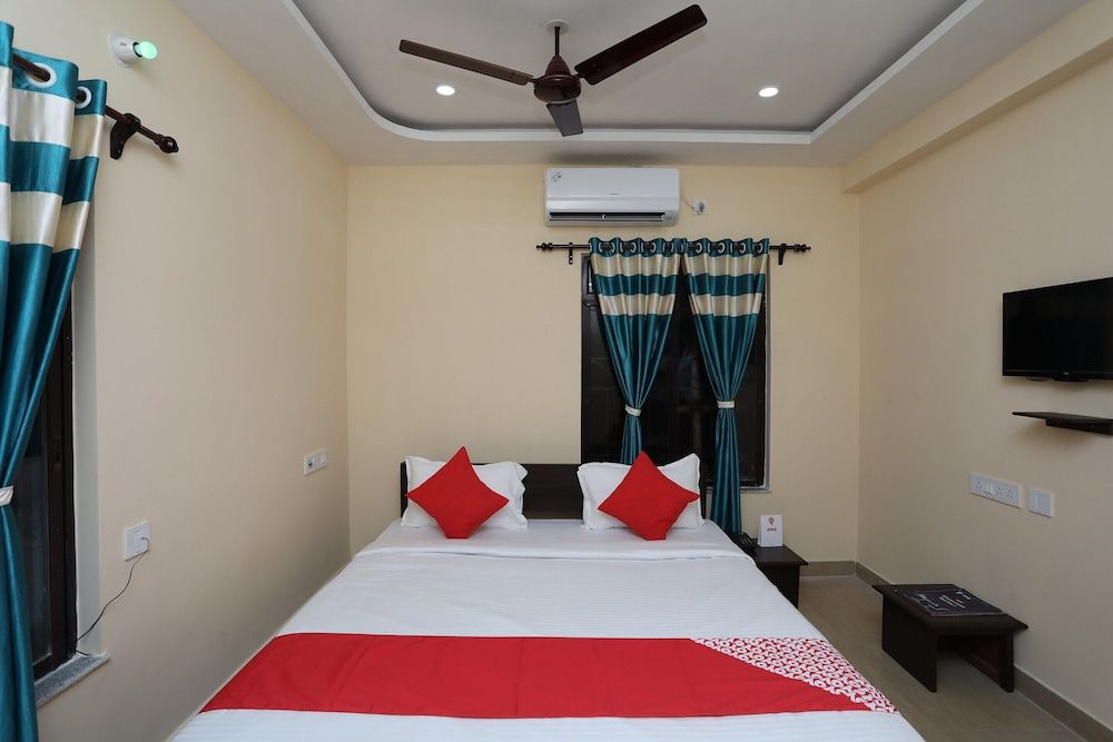 Collection O 17376 Adda New Town Standard Double Room 3
