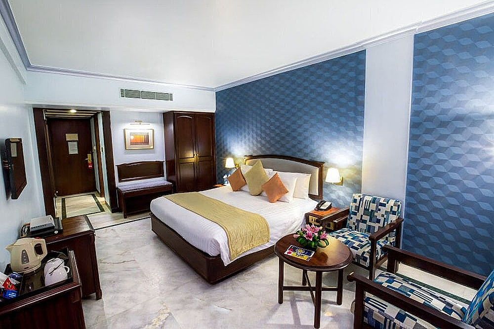 undefined Radha Regent 5