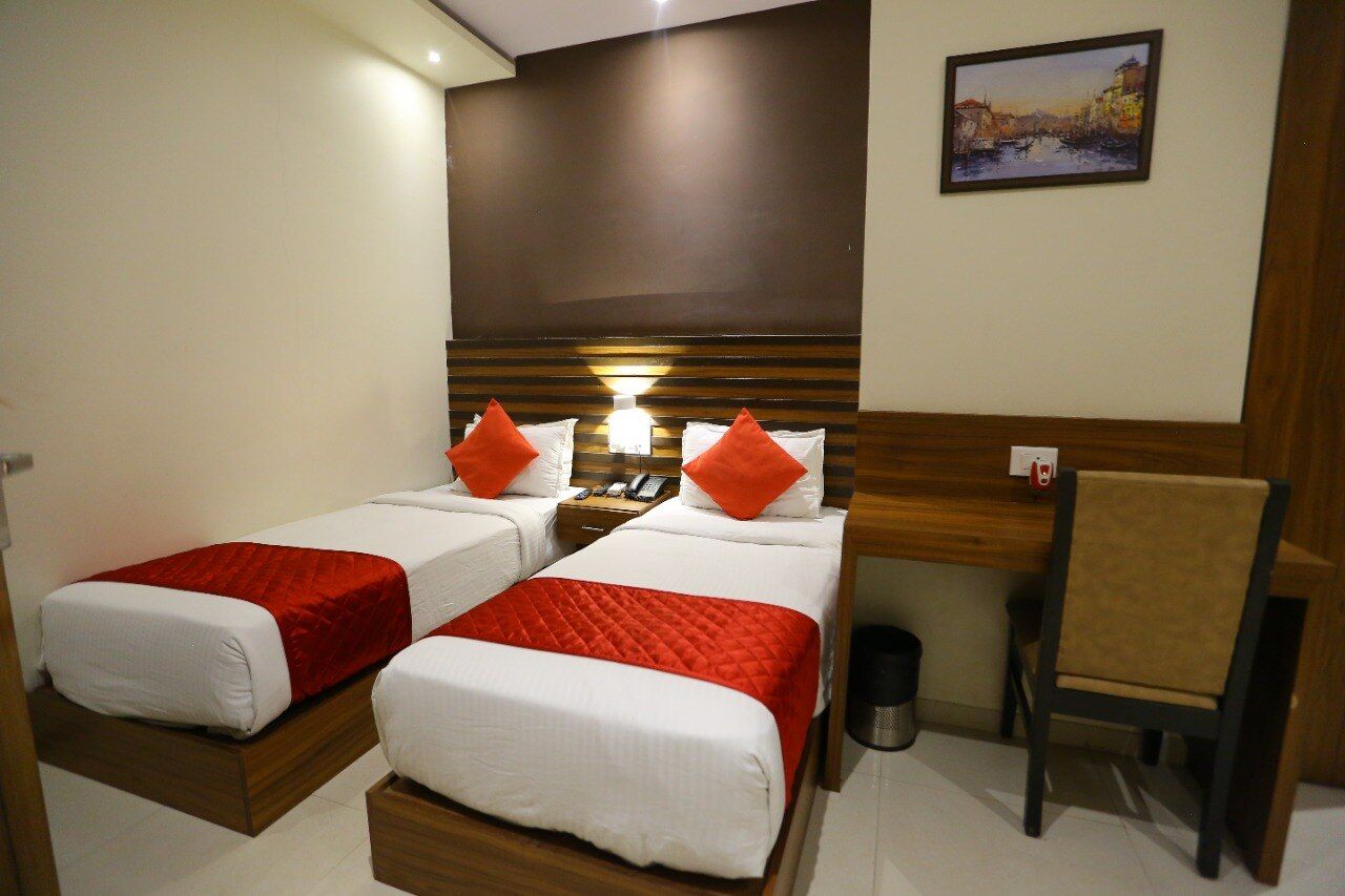 undefined Hotel Universal Garden 5