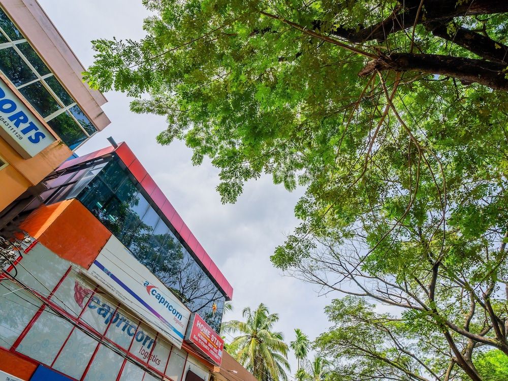 undefined OYO 14757 Home Charming 2BHK Kundanoor 3