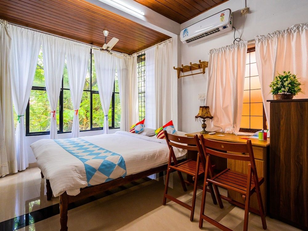 OYO 14757 Home Charming 2BHK Kundanoor Double or Twin Room 11