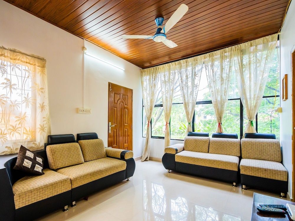 undefined OYO 14757 Home Charming 2BHK Kundanoor 8