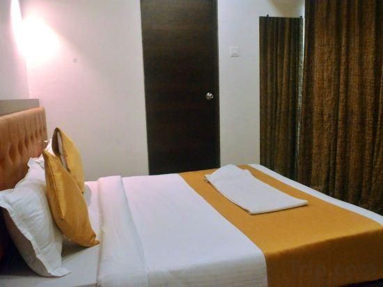 undefined The Best Hotel Mumbai 10