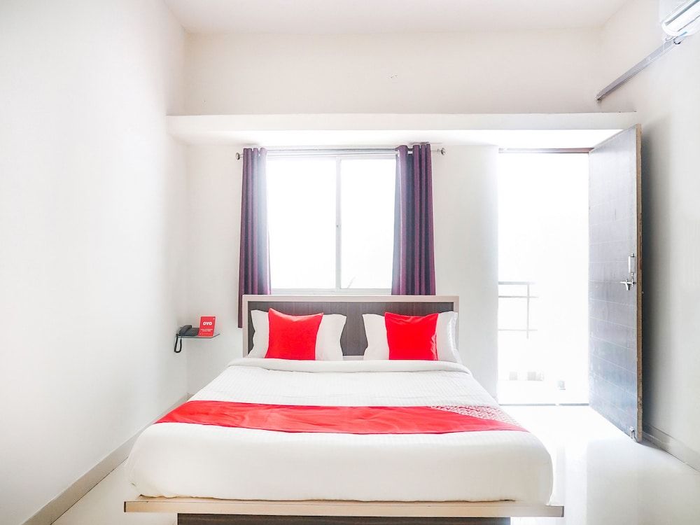 OYO 14747 Hotel Prathik Basic Double or Twin Room 13