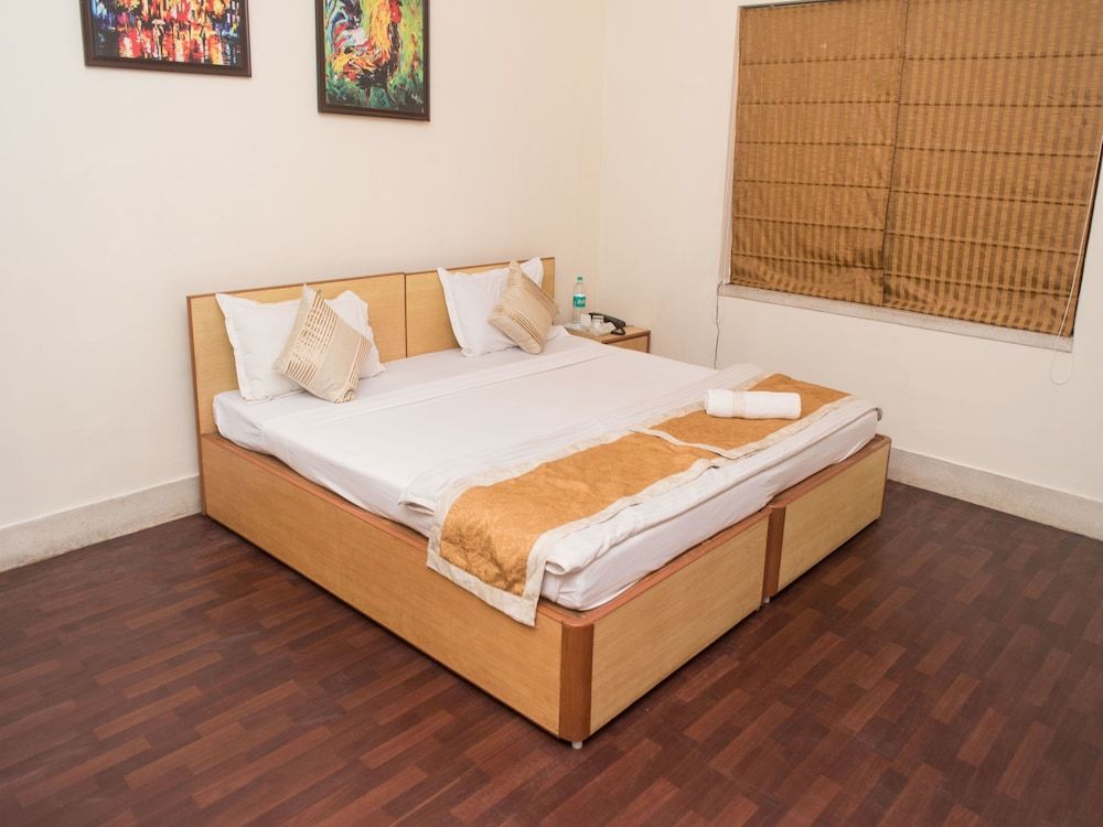 undefined OYO 6477 Guest Accomodation FE 173