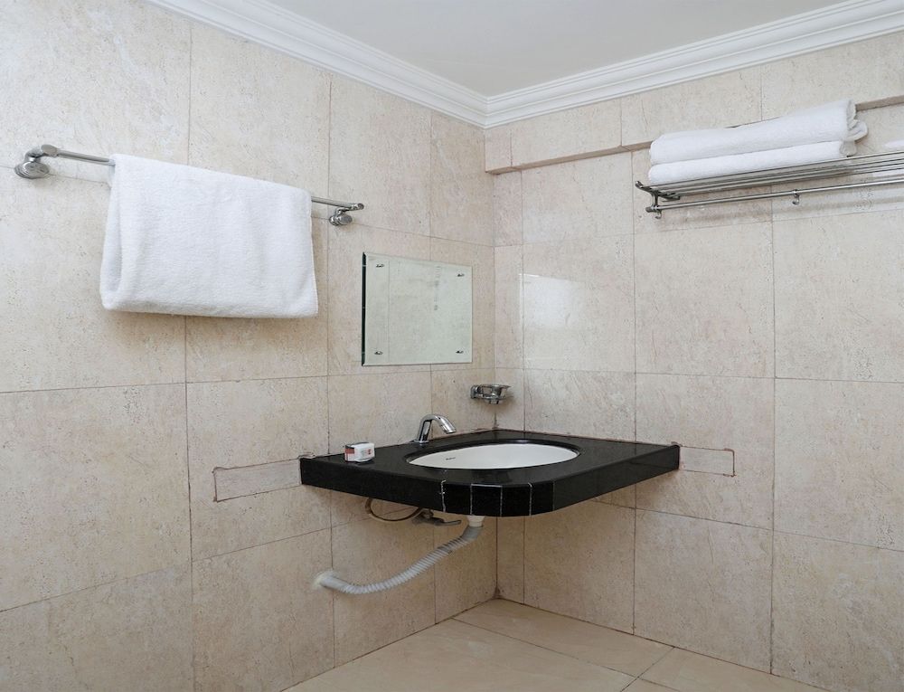 OYO 8244 Hotel Bliss Executive Double or Twin Room 15