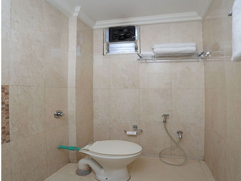 OYO 8244 Hotel Bliss Executive Double or Twin Room 14