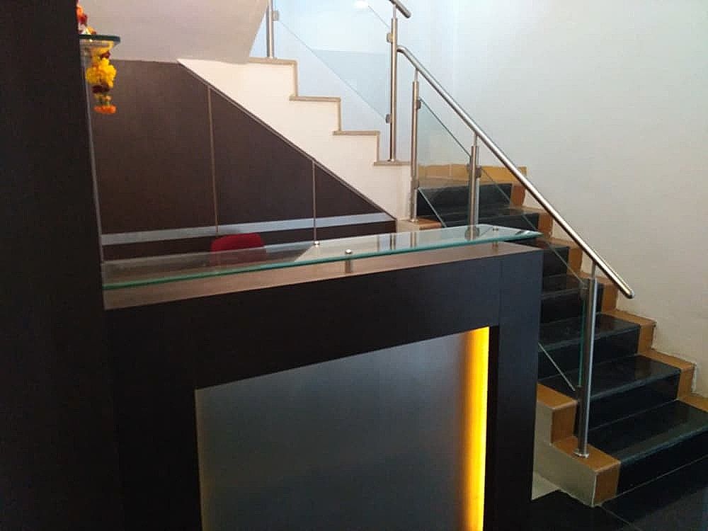 undefined Everest Inn Hotel 2