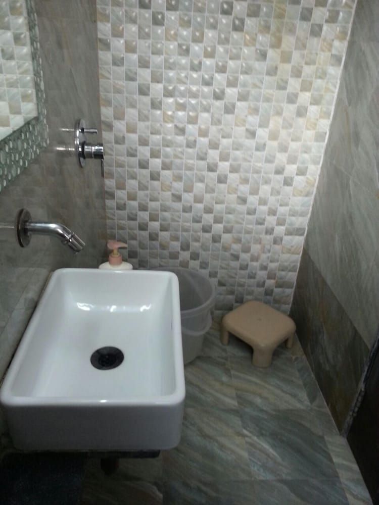 Arista Service Apartments Andheri